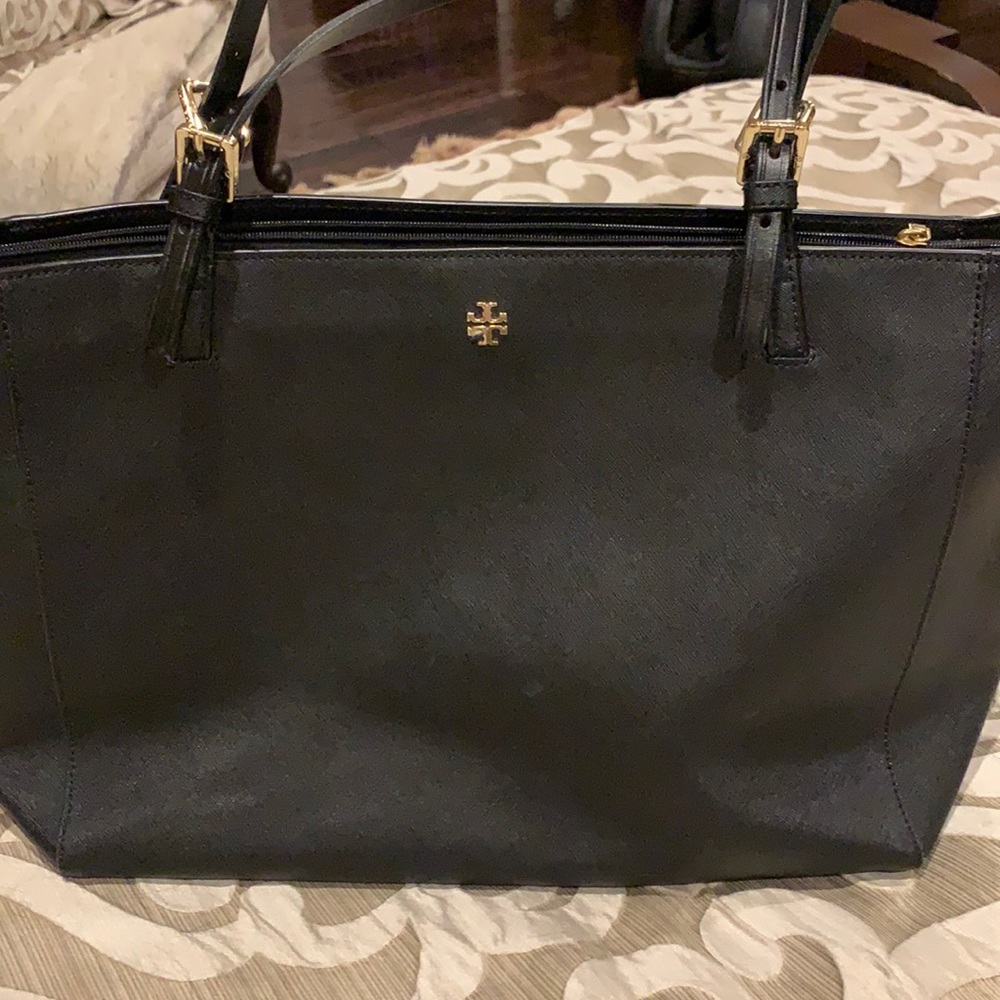 Tory Burch Blake purse handbag